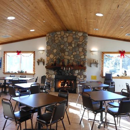 Oakzanita Springs Camping Resort Cottage 3 Descanso Exterior photo
